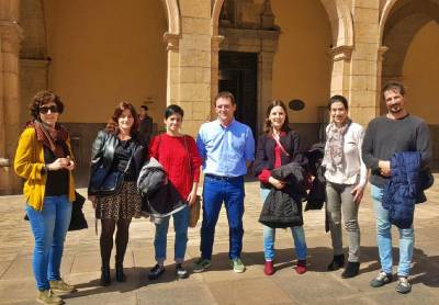La regidora de Participaci Ciutadana d'Alcoi visita l'Ajuntament de Castell
