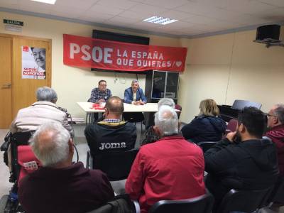 Mitin del socialista Germán Renau en Vall de Almonacid