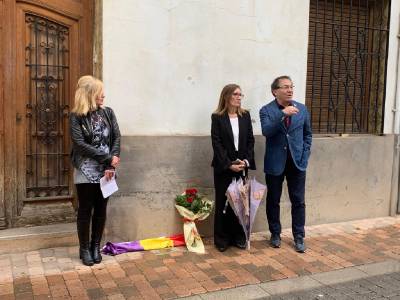 Almenara realitza un homenatge a les vctimes del nazisme commemorant el 74 aniversari de l'alliberament del camp de concentracio de Mauthausen
