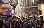 El Maig di Gras vive su jornada más multitudinaria  con las «brass bands» inundando de música las calles de Borriana 