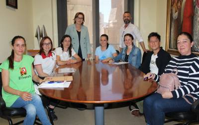 Borriana recibe a los representantes de las escuelas infantiles para escuchar sus propuestas y peticiones de cara al futuro