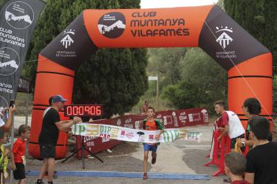 Esport i aventura reuneixen a ms de 100 xiquets a Vilafams  