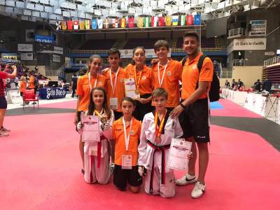 Neus Valbuena del CD Granjo logra ser campeona de Espaa en Valladolid y el pase al prximo mundial de taekwondo