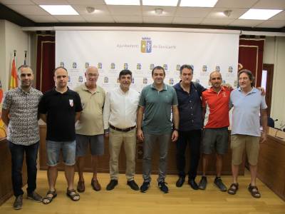 L?Ajuntament dona tot el suport al Club Bsquet Benicarl en el seu ascens a la lliga LEB Plata