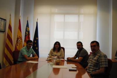 Proximitat i Festes llancen una campanya informativa per a evitar l'abandó de voluminosos amb motiu de les festes patronals