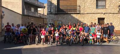 Trig estrena el carril bici que uneix el municipi amb el Museu de la Valltorta