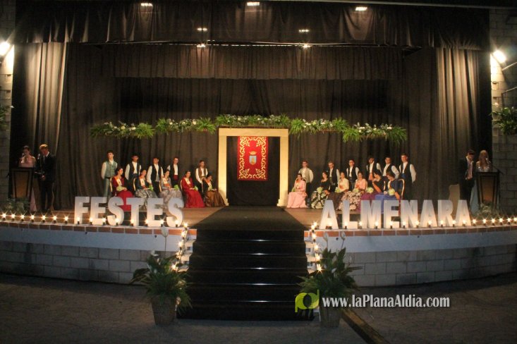 Les festes patronals d'Almenara comencen amb la presentació dels festers i festeres