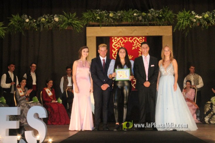 Les festes patronals d'Almenara comencen amb la presentació dels festers i festeres