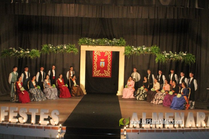 Les festes patronals d'Almenara comencen amb la presentació dels festers i festeres