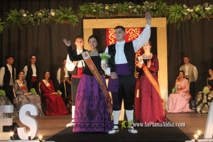 Les festes patronals d'Almenara comencen amb la presentació dels festers i festeres