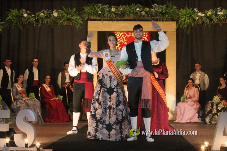 Les festes patronals d'Almenara comencen amb la presentació dels festers i festeres