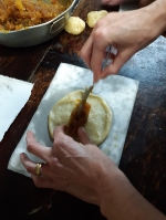 Les forcallanes pasten coquetes i rotlletes per a Sant Antoni