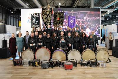 Alcora hace vibrar Fitur en Madrid con la recreacin de la Rompida de la Hora