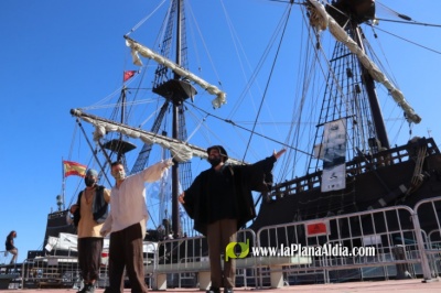 Escala a Castell invita a pasar un puente marinero