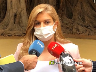 Eva Ortiz: 'Puig ha eliminat amb el seu germà totes les línies roges contra la corrupció'