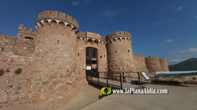 El Ayuntamiento de Onda y Fomento invertirn 300.000 euros  para recuperar ms patrimonio histrico en el castillo