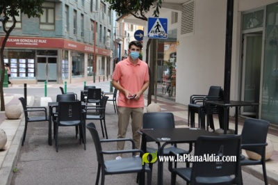 Castell autoritzar terrasses de manera temporal i excepcional per la covid-19 en carrers per als vianants