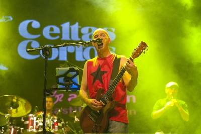 Celtas Cortos actuar en las fiestas de Santa Quitria de Almassora