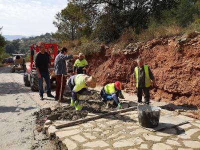 El Ayuntamiento de la Vall dUix mejora tres caminos rurales con ms de 40.000 euros de inversin
