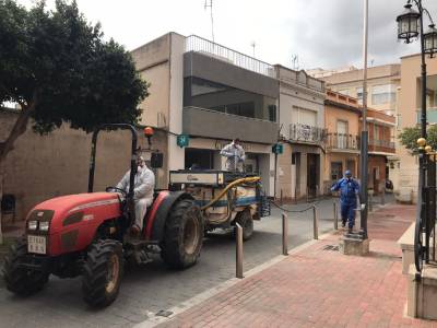 Xilxes intensifica la limpieza y desinfección de las calles para combatir la propagación del coronavirus