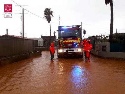 Els bombers realitzen 13 actuacions a Orpesa per les pluges d'aquesta vesprada