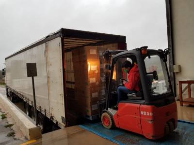 La Diputación de Castellón recibe 28.000 mascarillas procedentes de China para repartir entre los municipios de la provincia
