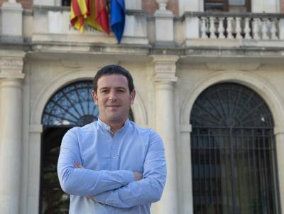 Compromís reclama en el gobierno del Estado que permita que los ayuntamientos puedan invertir los remanentes de tesorería en ayudas de proximidad