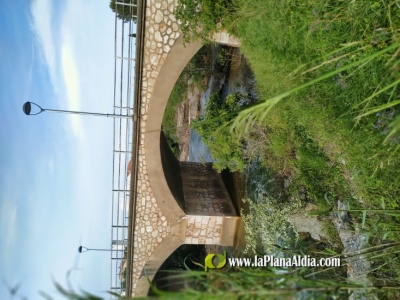 Generalitat atiende la petición de San Rafael y construirá la pasarela peatonal del puente sobre el río Sénia