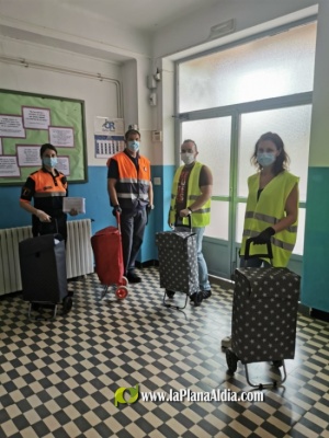 Vila-real inicia la desescalada con el reparto de 3.000 mascarillas entre el pequeño comercio y los profesionales de la ciudad