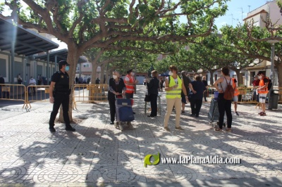 Nules reobri el Mercat Ambulants dels dimecres amb un dispositiu de seguretat i control sense precedents