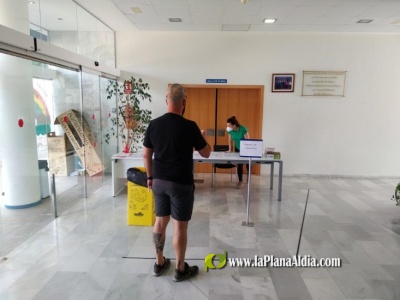 Comença el repartiment de les 6.000 mascaretes comprades per l'Ajuntament d'Almenara
