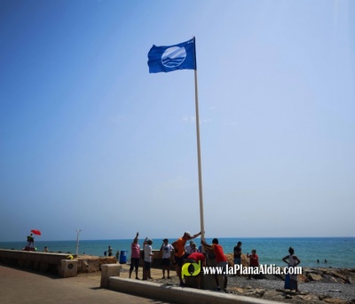 La Bandera Blava onejar de nou a la platja Casablanca d'Almenara