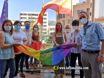 L'Ajuntament de la Vall d'Uixó commemora el Dia de l'Orgull LGTBIQ+
