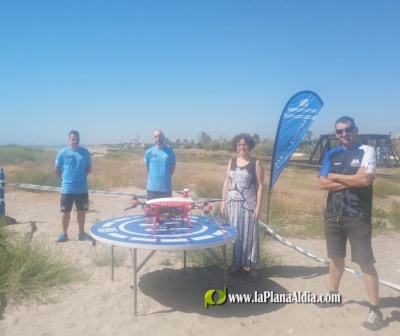 Almenara pone en marcha el dron que controlará el aforo de la playa Casablanca
