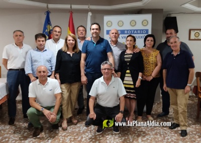 El club Rotary La Vall d'Uix aporta ms de 2.000 para la compra de material para rehabilitacin