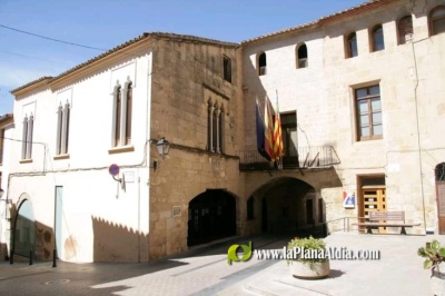 Cabanes trabaja en una solucin definitiva a los problemas de la urbanizacin de Torre la Sal