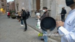 L'hostaleria realitza la primera casserolada a les portes de l'Ajuntament, per? sense el suport de l'Equip de Govern