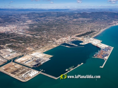 El puerto de Castellón movió 18,5 millones de toneladas en 2020, un 10,5% menos que el año anterior