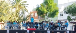 La Banda Jove d'Oropesa ofereix un concert en la plaça Major