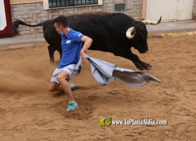 La Vall muestra su poderío taurino