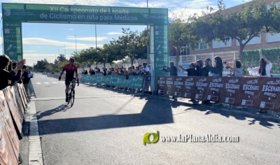 Justo Fernndez y Ana Panadero, campeones de Espaa  de Ciclismo para Mdicos en la prueba disputada en Castelln