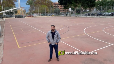 Alarcn (PSPV-PSOE) insta al Partido Popular a techar la pista exterior del pabelln polideportivo de Onda
