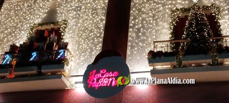 La Casa de Pap? Noel i Satine encenen el Nadal a Burriana