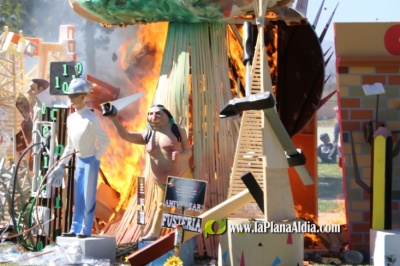 Burriana: Dels creadors de les No festes de la Misericòrdia arriben les 'no festes de falles'