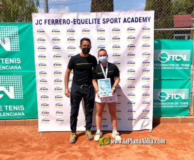 La tenista Lidón Amurrio (CT Vila-real) se proclama Campeona Júnior de la Comunidad Valenciana