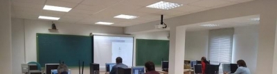 Almenara realitza un curs de redacció de currículums