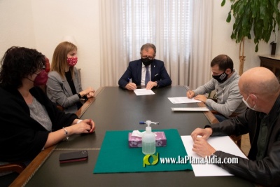 La Diputació i Apesocas cooperen en la implantació de la llengua de signes en l'agenda institucional provincial