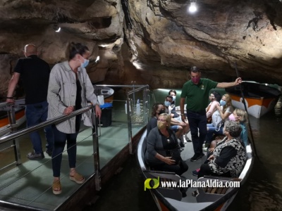 L'Ajuntament ampliarà les visites gratis per a vallers i valleres als Coves de Sant Josep