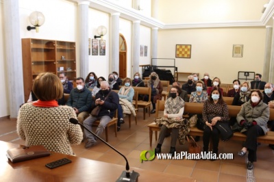 Vila-real pregunta a les associacions per avançar en envelliment actiu i suport als majors
