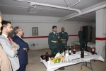 Autoridades, reina y dama y poblaci?n en general con la guardia civil y la Virgen del Pilar